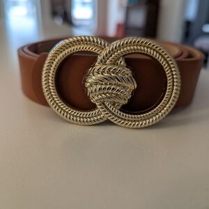 Chic Tan Belt with Gold-Tone Buckle